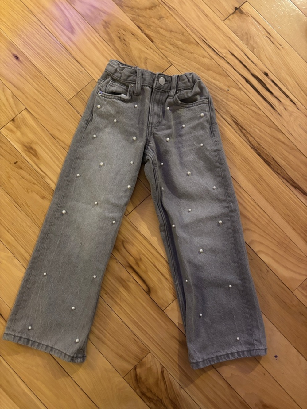 Zara Gray Jeans with Pearl Studs